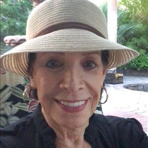 Meet your Posher, Diana